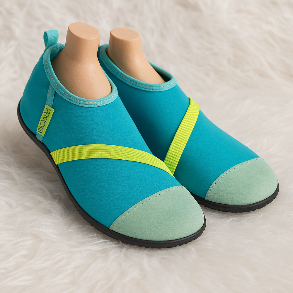 FitKicks Gorpcore Active Minimalist Footwear‎ Barefoot Yoga Shoes Womans Large